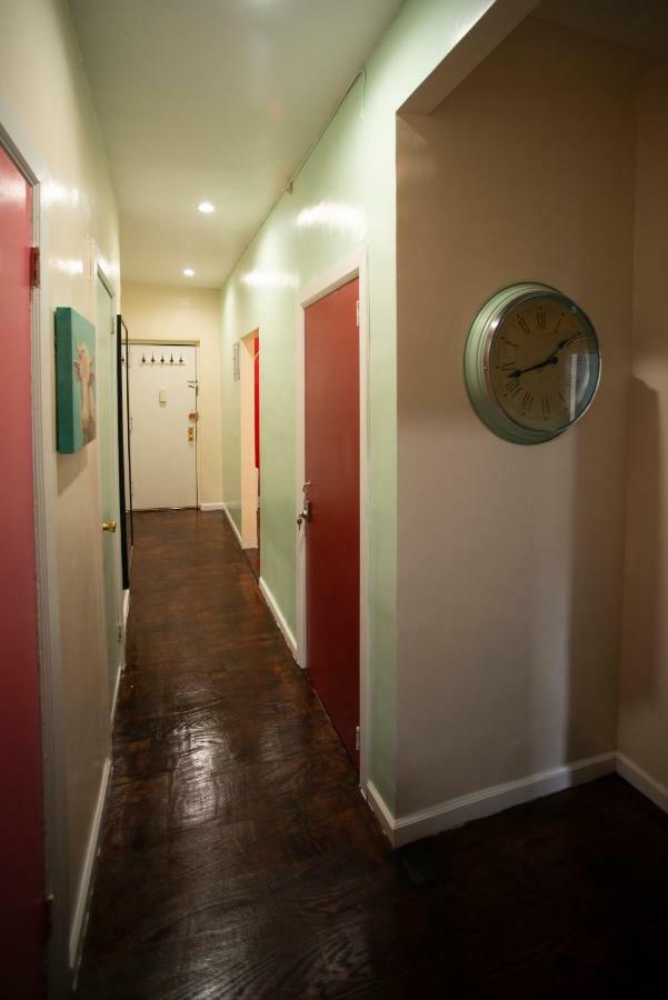 Private Room In A Shared Apartment 15 Minutes To Times Square! New York Extérieur photo